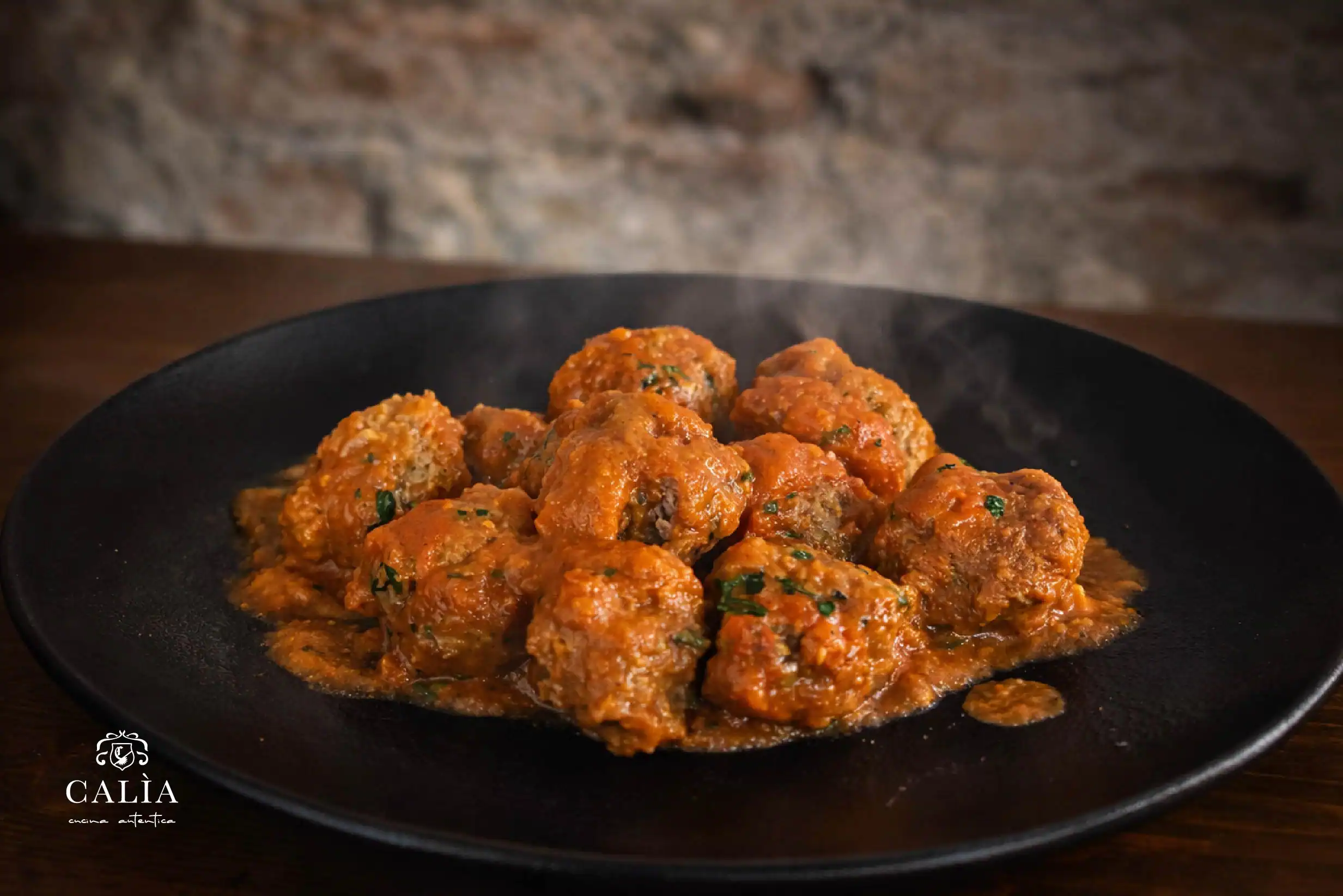 Polpette della nonna al sugo, piatto tradizionale di Calìa